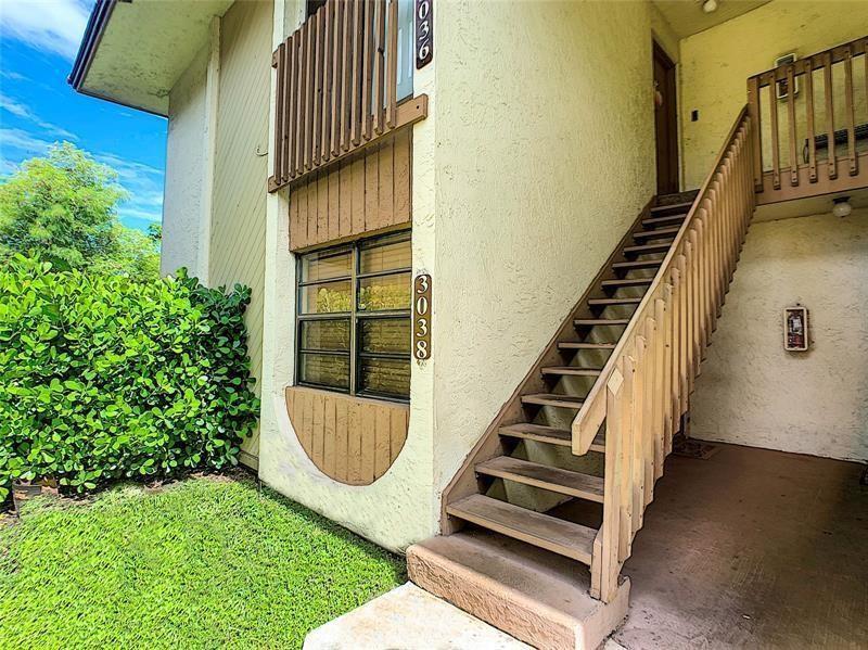 Primary Photo - 3038 Coral Ridge Dr