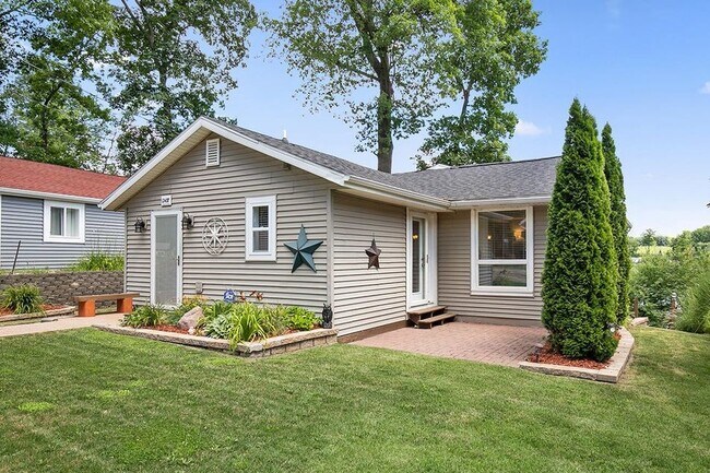 Foto del edificio - 12437 Cabin Dr