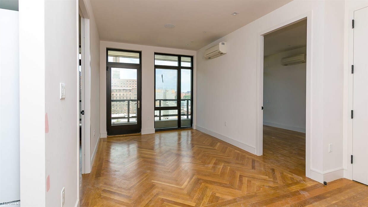 Primary Photo - 321 Wythe Ave