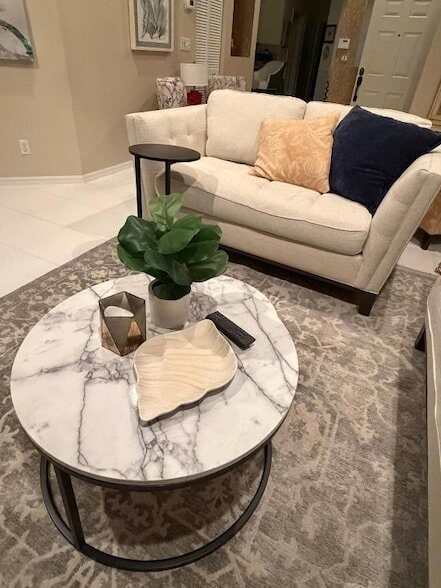 Building Photo - 9391 Bridgeport Dr