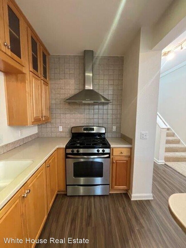 Building Photo - 2 br, 2 bath House - 438 Harriet Ln
