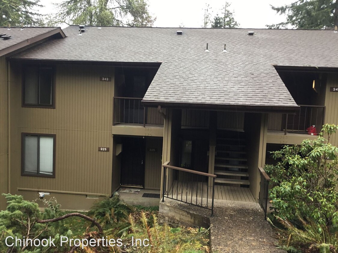 Primary Photo - 2 br, 1 bath House - 343 Hunington Ave