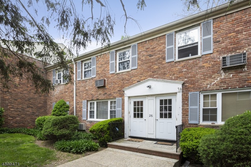 Foto principal - 26 Wedgewood Dr