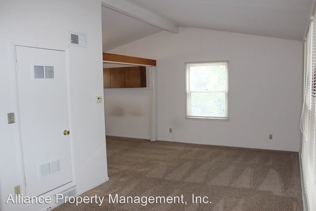 1811 Platt St Manhattan Ks 66502 Condo For Rent In Manhattan Ks Apartments Com