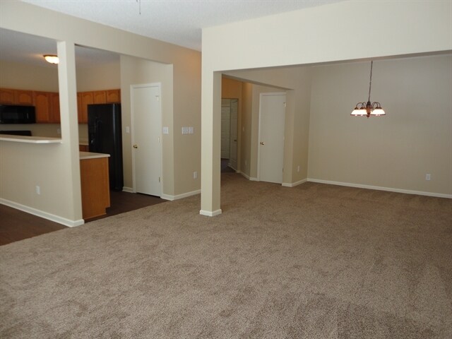 Building Photo - 10285 New Dawn Place