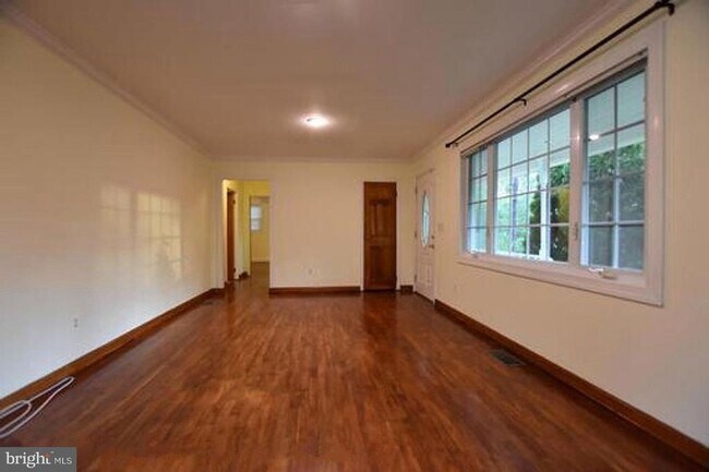 Foto del edificio - 3224 Edgewood Rd