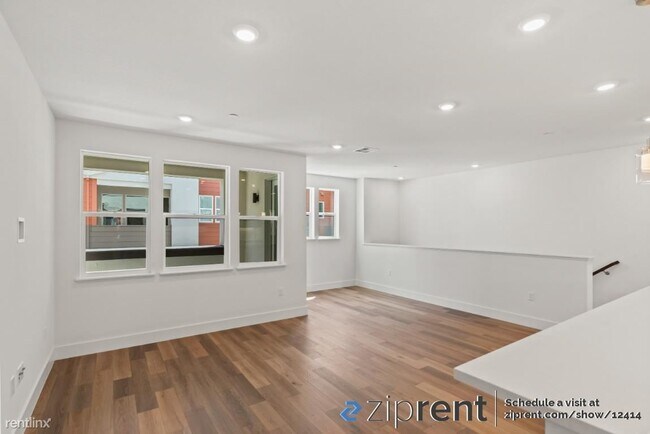 Building Photo - 2 br, 2.5 bath Townhome - 3028 Lamory Pl, ...