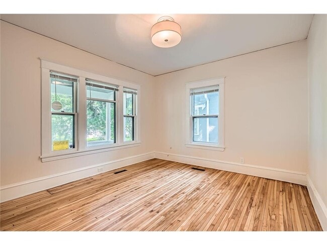 Foto del edificio - 3014 N Humboldt Ave