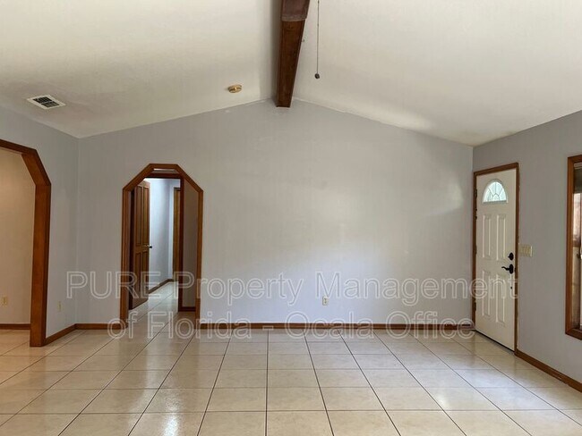 Building Photo - 3 Hemlock Terrace Ln