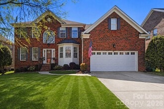 Building Photo - 4442 Huntscroft Ln