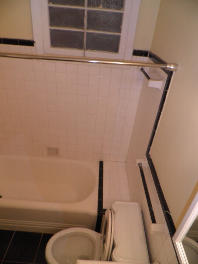 Foto del edificio - 312 18th Pl NE