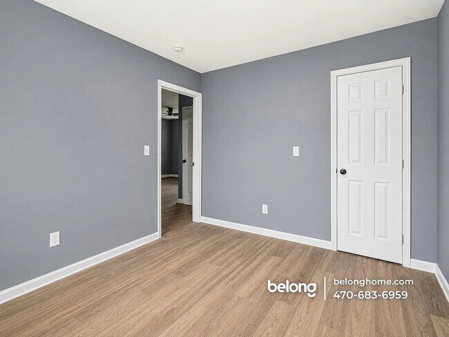 Foto del edificio - 3213 Lee St