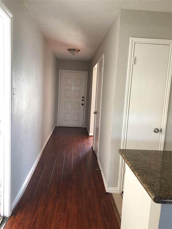 Foto del edificio - 1834 Oakwell Ln