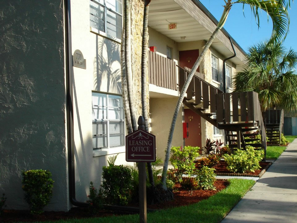 Foto principal - Country View Garden Homes