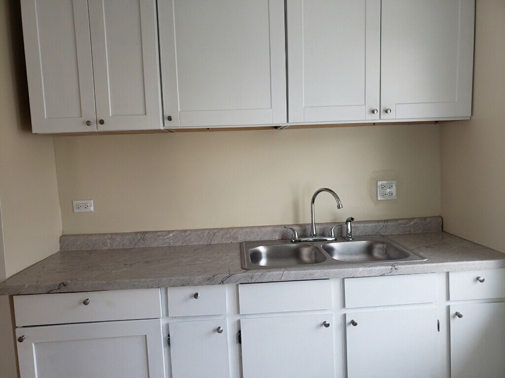 Foto principal - 3912 N Nottingham Ave