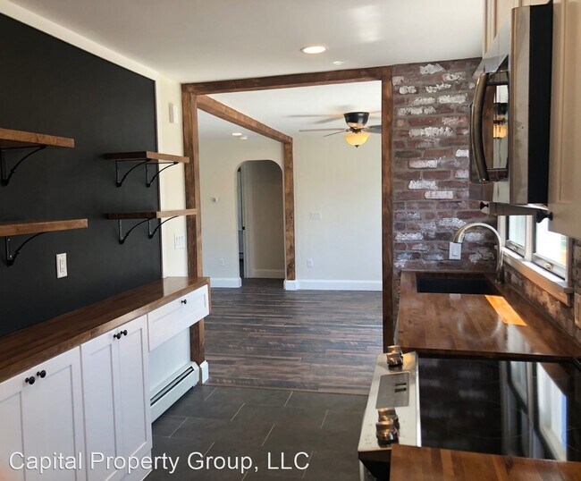 Foto del edificio - 2 br, 1 bath House - 65 Spicer Ave