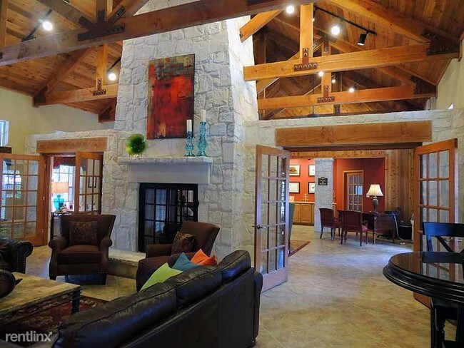 Foto del edificio - 8302 W Hausman Rd