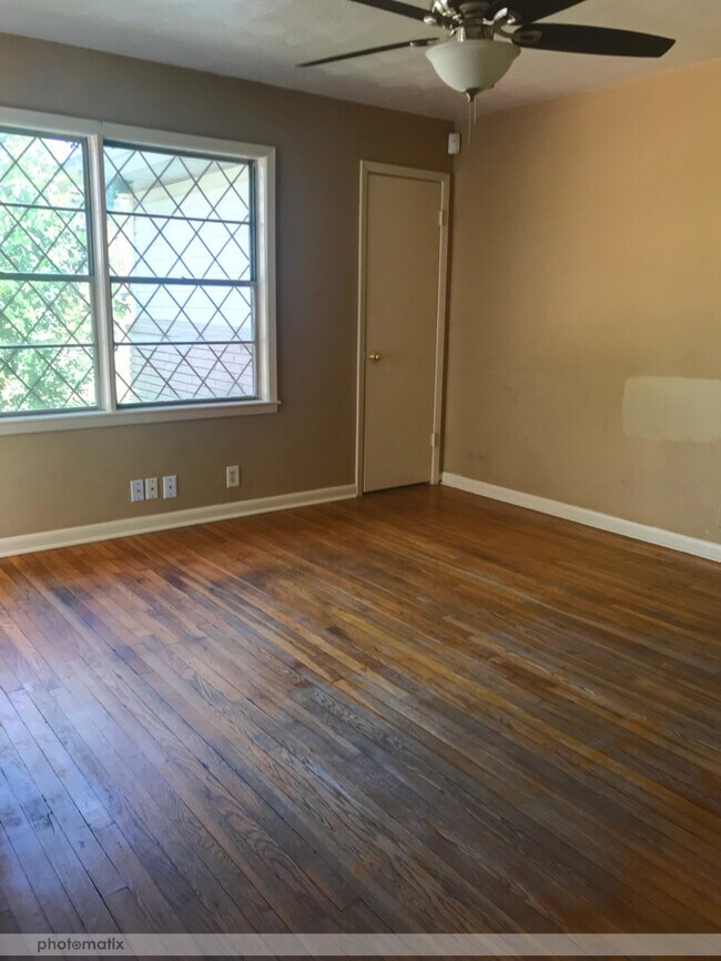 Building Photo - 3101 7th Ave N