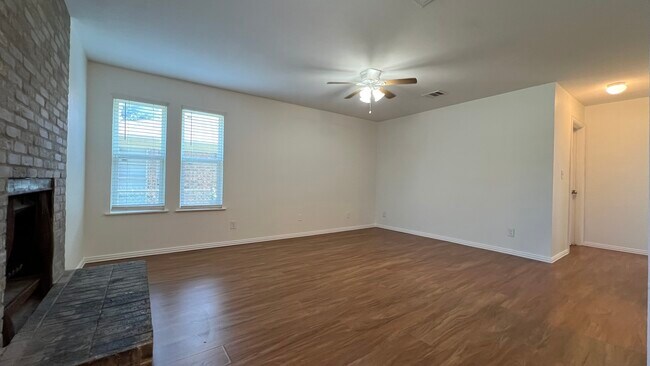 Foto del edificio - 716 N Cooper St