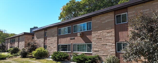 Foto del edificio - Faircrest Apartments