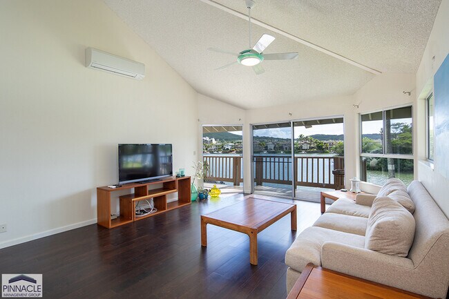 Building Photo - 7007 Hawaii Kai Dr