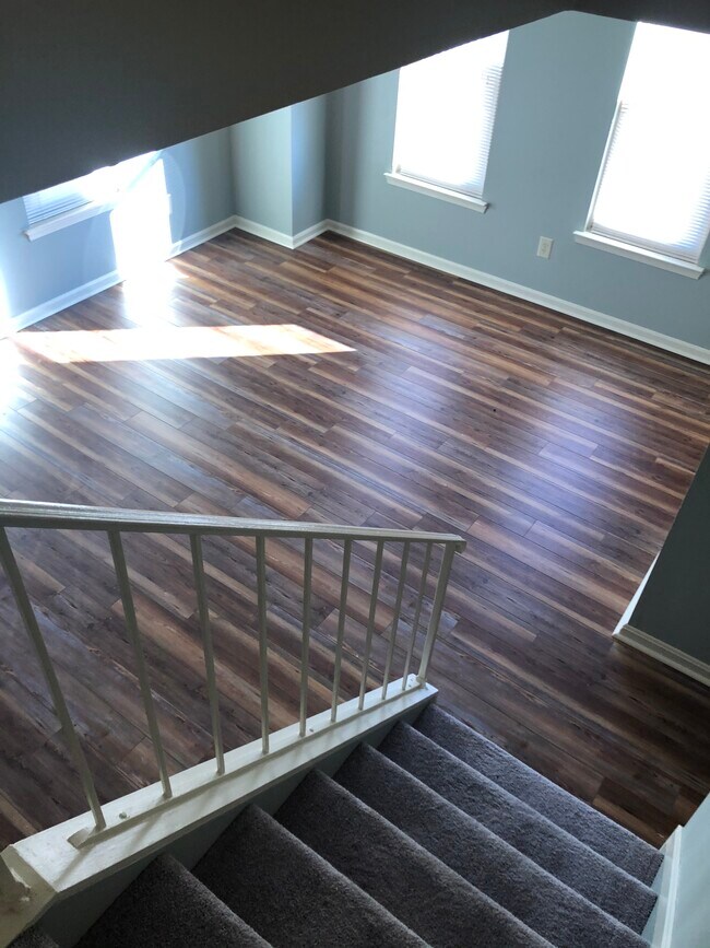 LivingRoom - 1443 A St NE