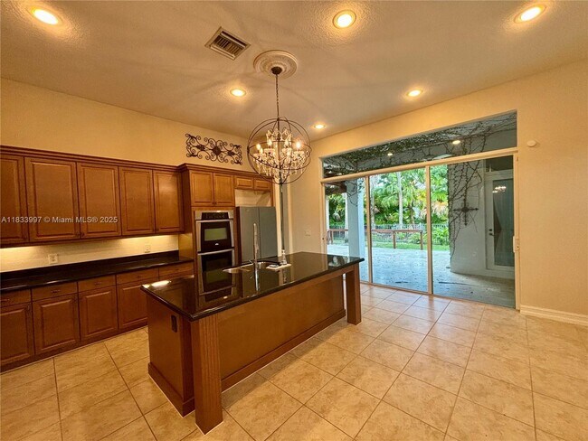 Building Photo - 8080 NW 126th Terrace