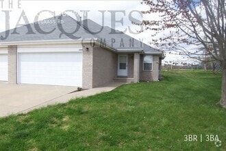 Building Photo - 1245 Bluegrass Rd