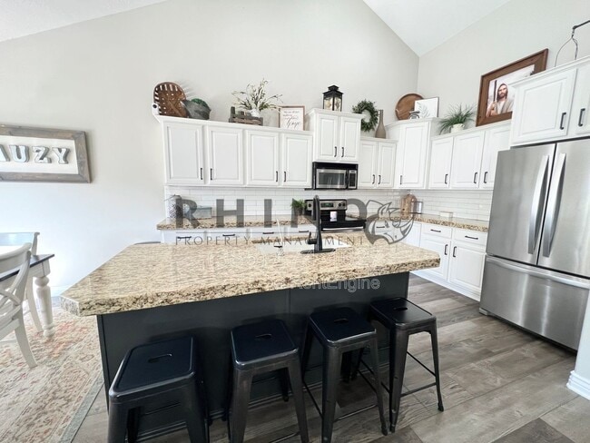 Building Photo - 4921 W Weatherwood Ln