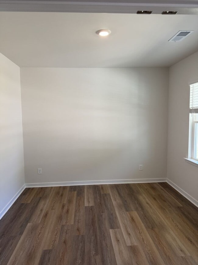 Building Photo - New Construction 5BR/3BA Home in Gastonia!