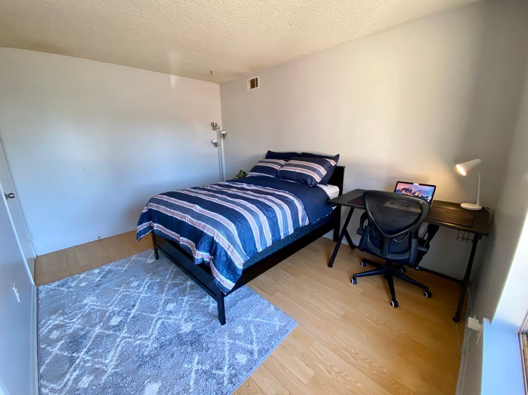 Foto del edificio - 3420 Bahia Pl