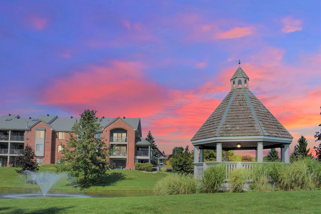 Beacon Hill Townhomes & Apartments