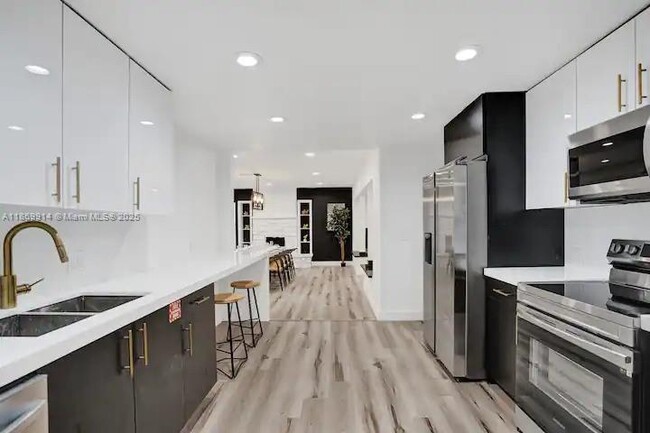 Foto del edificio - 2100 SW 28th Way