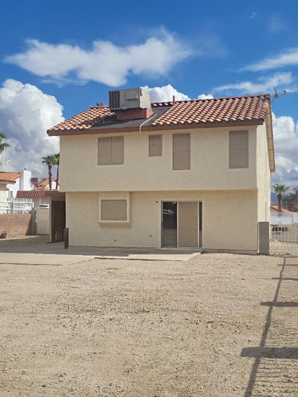 Building Photo - 3005 Palo Verde Dr