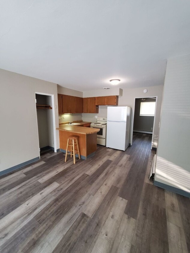 Primary Photo - 417 N Washington Ave