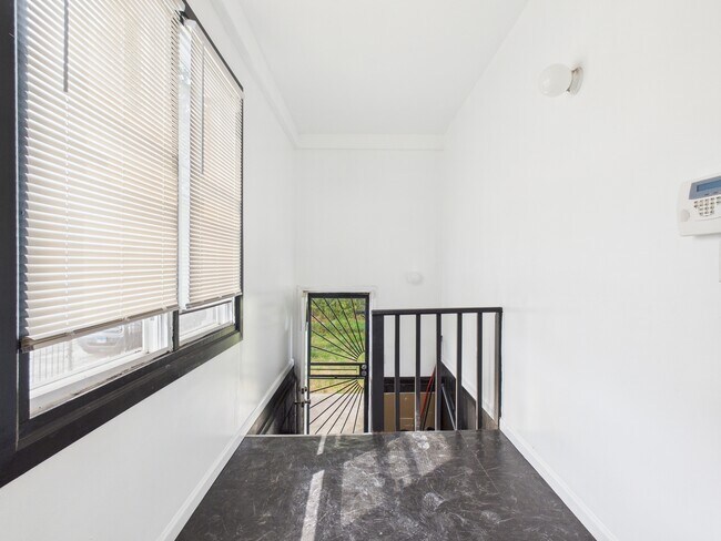 Foto del edificio - 8535 S Givins Ct