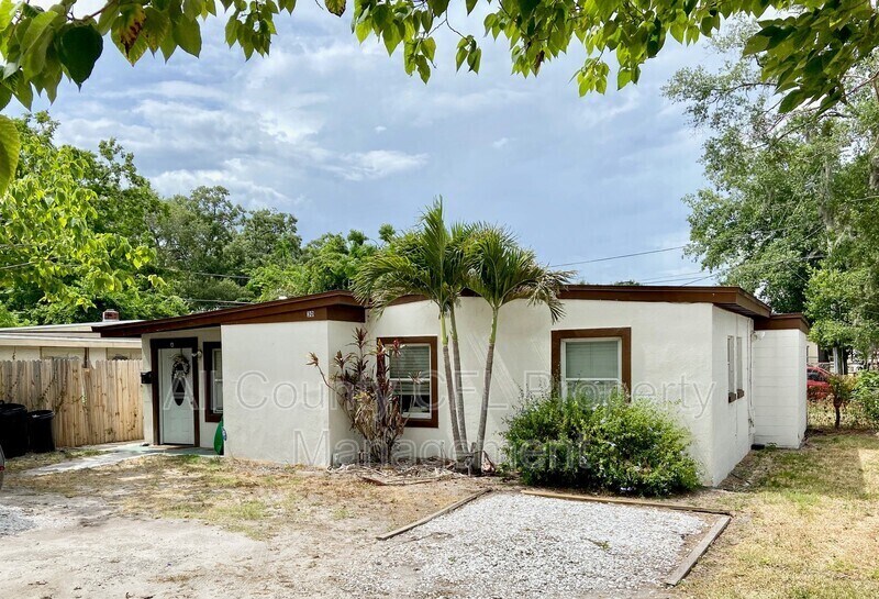 Primary Photo - 30 Lemon Ln