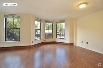 Building Photo - 742 Fulton St