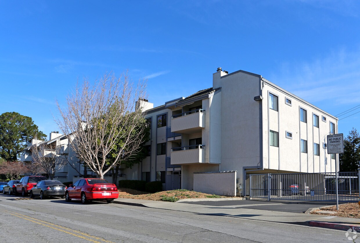 Primary Photo - 26088 Kay Ave