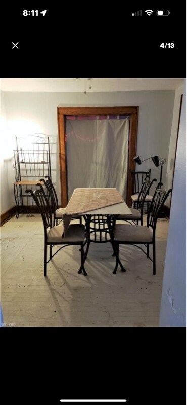 Foto del edificio - 685 Garry Rd