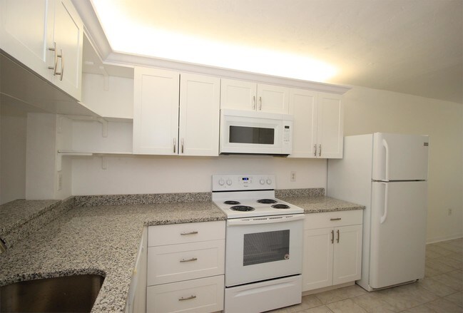 Foto del edificio - 1224 Commonwealth Cir