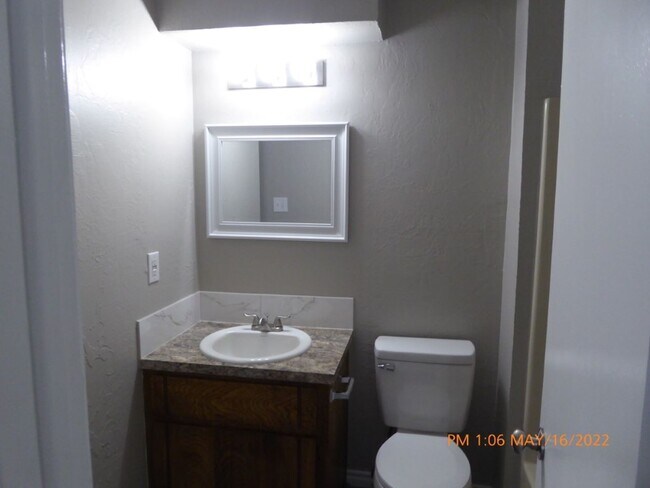 Foto del edificio - 4036 NW Ozmun Ave