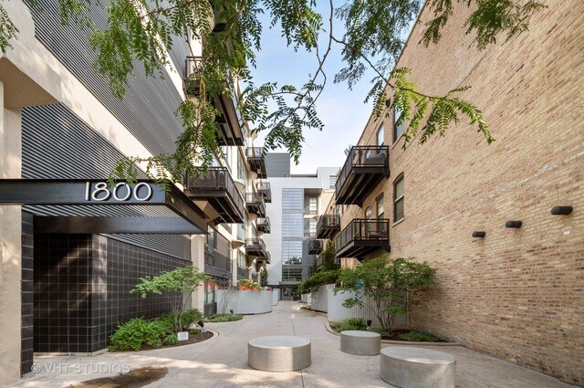 Foto del edificio - 1800 W Grace St