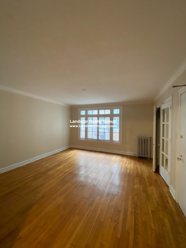 Primary Photo - 909 Elmwood Ave