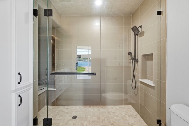 Foto del edificio - 11707 Edgewater Ct