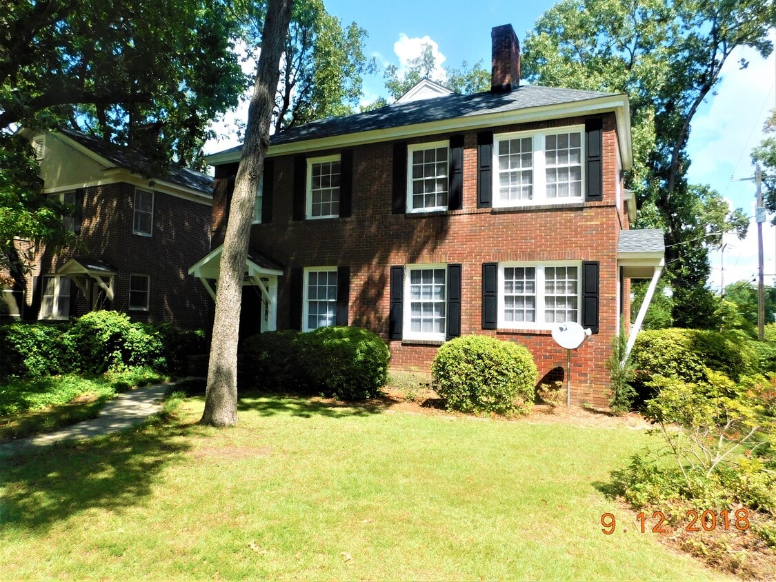 128 S Edisto Ave Unit 1/2, Columbia, SC 29205 Apartments in Columbia