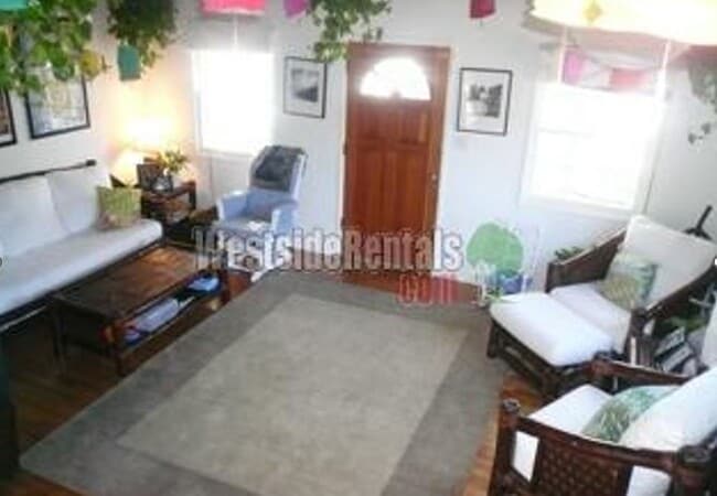 Front Room - 12827 Short Ave