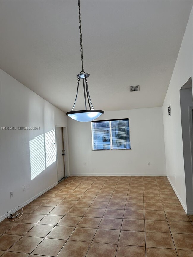 Foto del edificio - 6706 SW 115th Ct