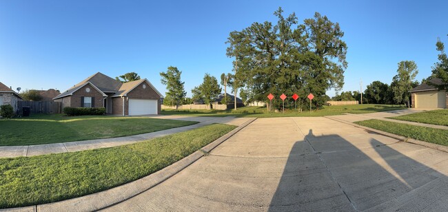 Building Photo - 372 Gaston Ln