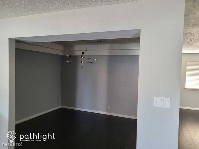 Building Photo - 3 br, 2 bath House - 4005 Parsifal Street ...